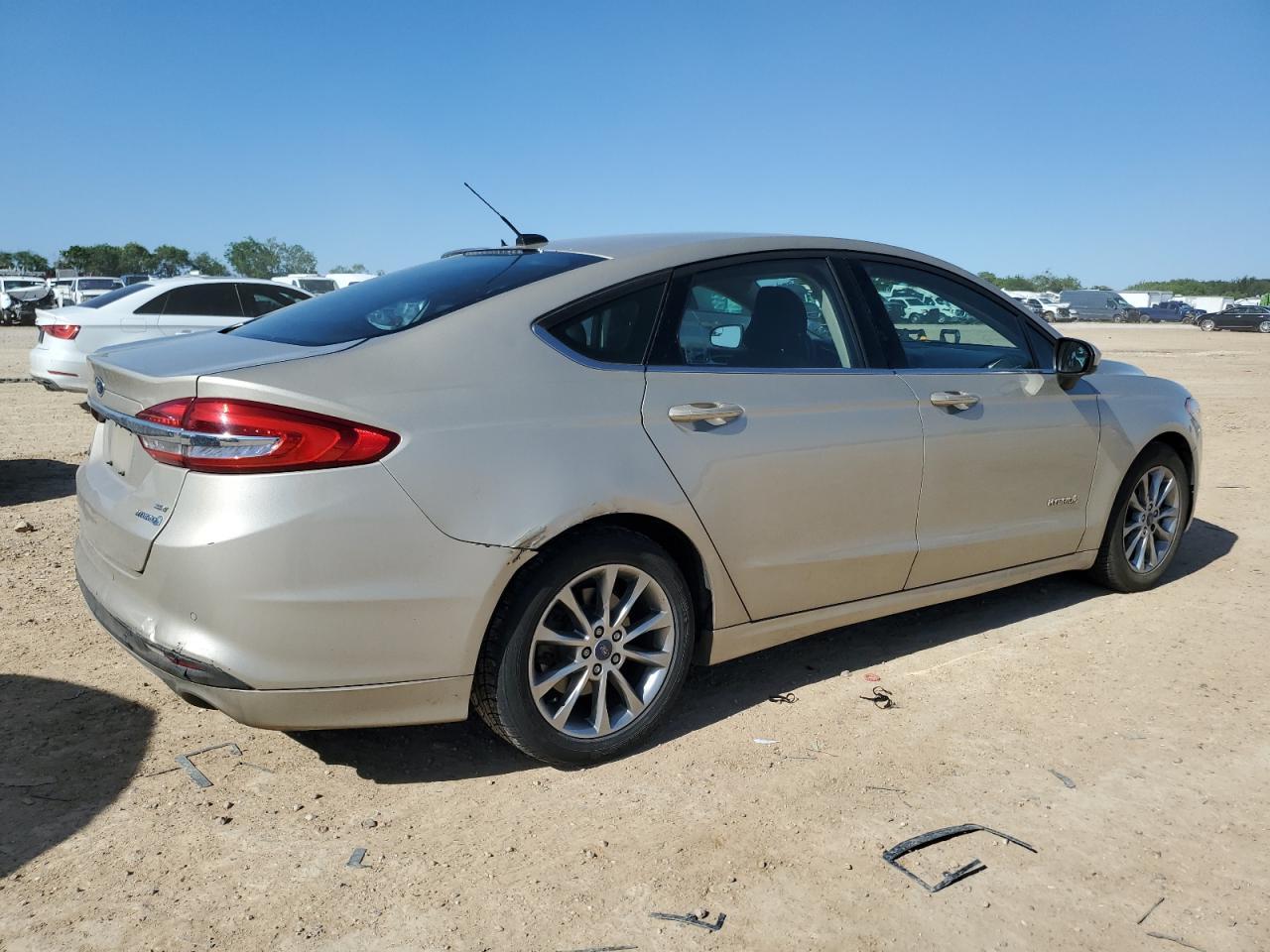 2017 FORD FUSION SE - Image 3