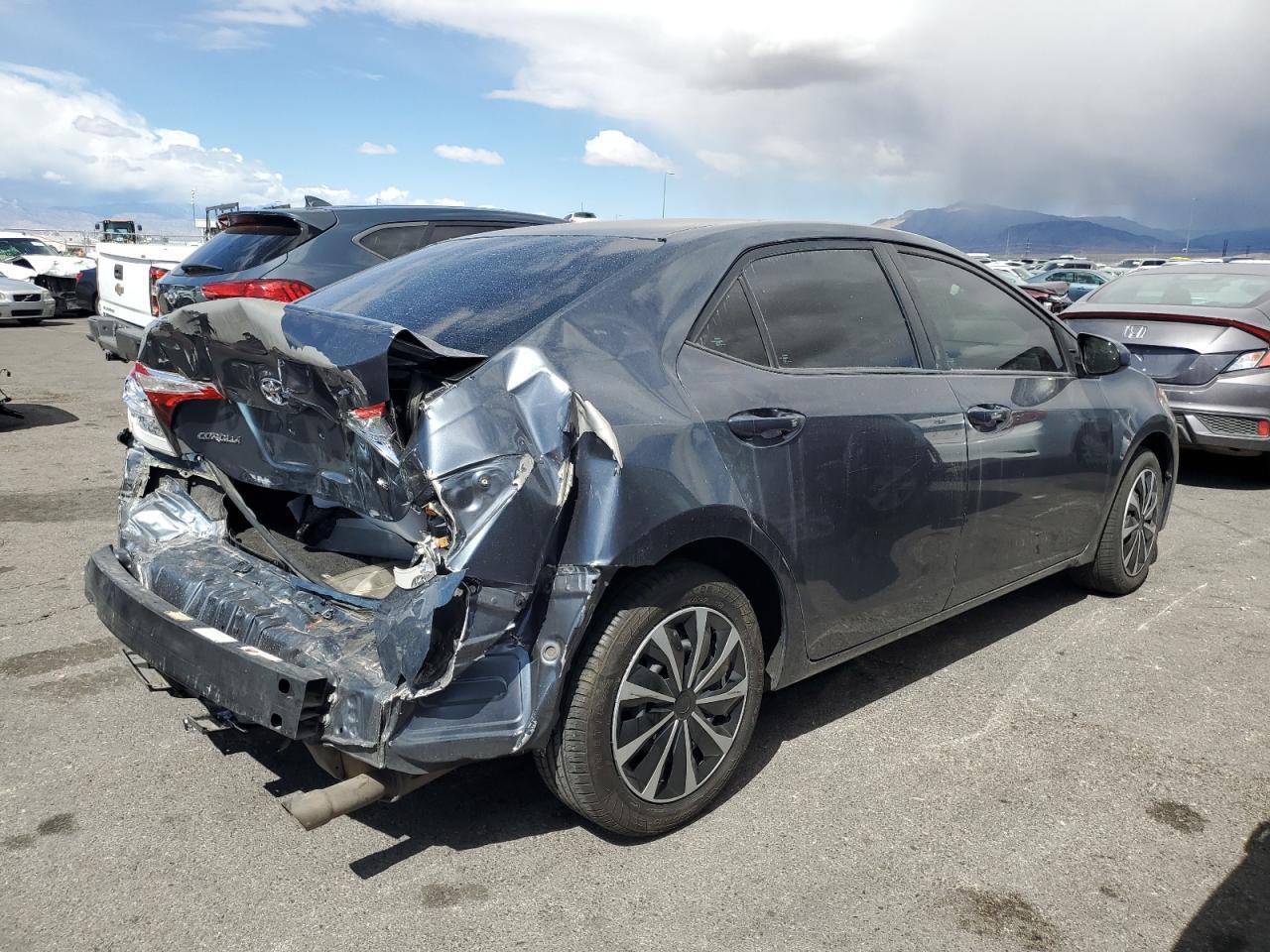 2015 TOYOTA COROLLA L - Фото 3