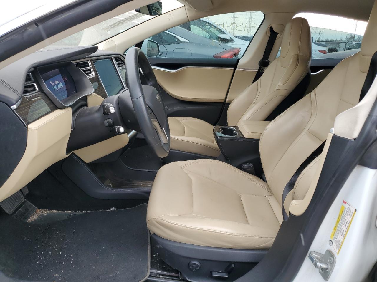 2015 TESLA MODEL S 70 - Фото 7