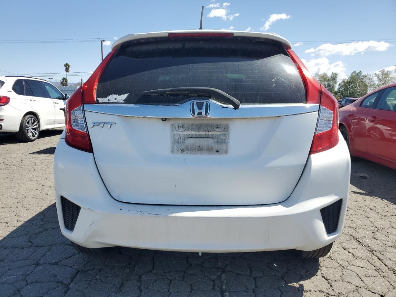 2016 HONDA FIT EX - Image 6