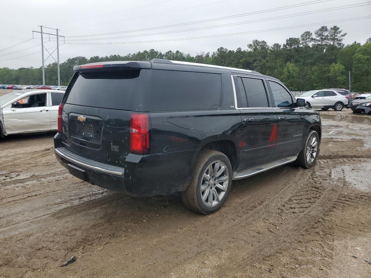 2015 CHEVROLET SUBURBAN C - Фото 3