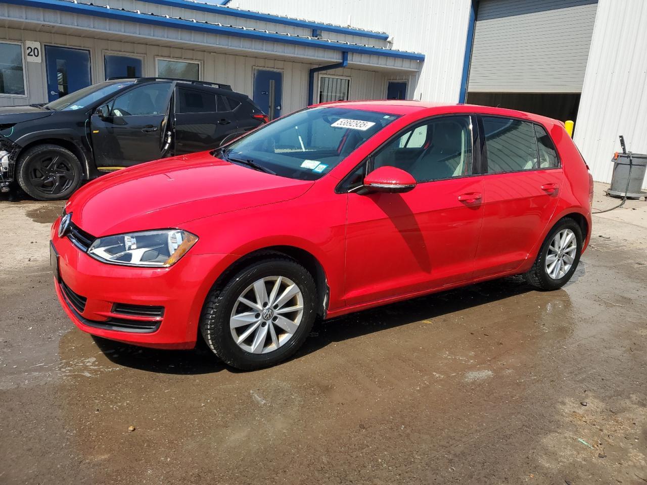 2016 VOLKSWAGEN GOLF S/SE