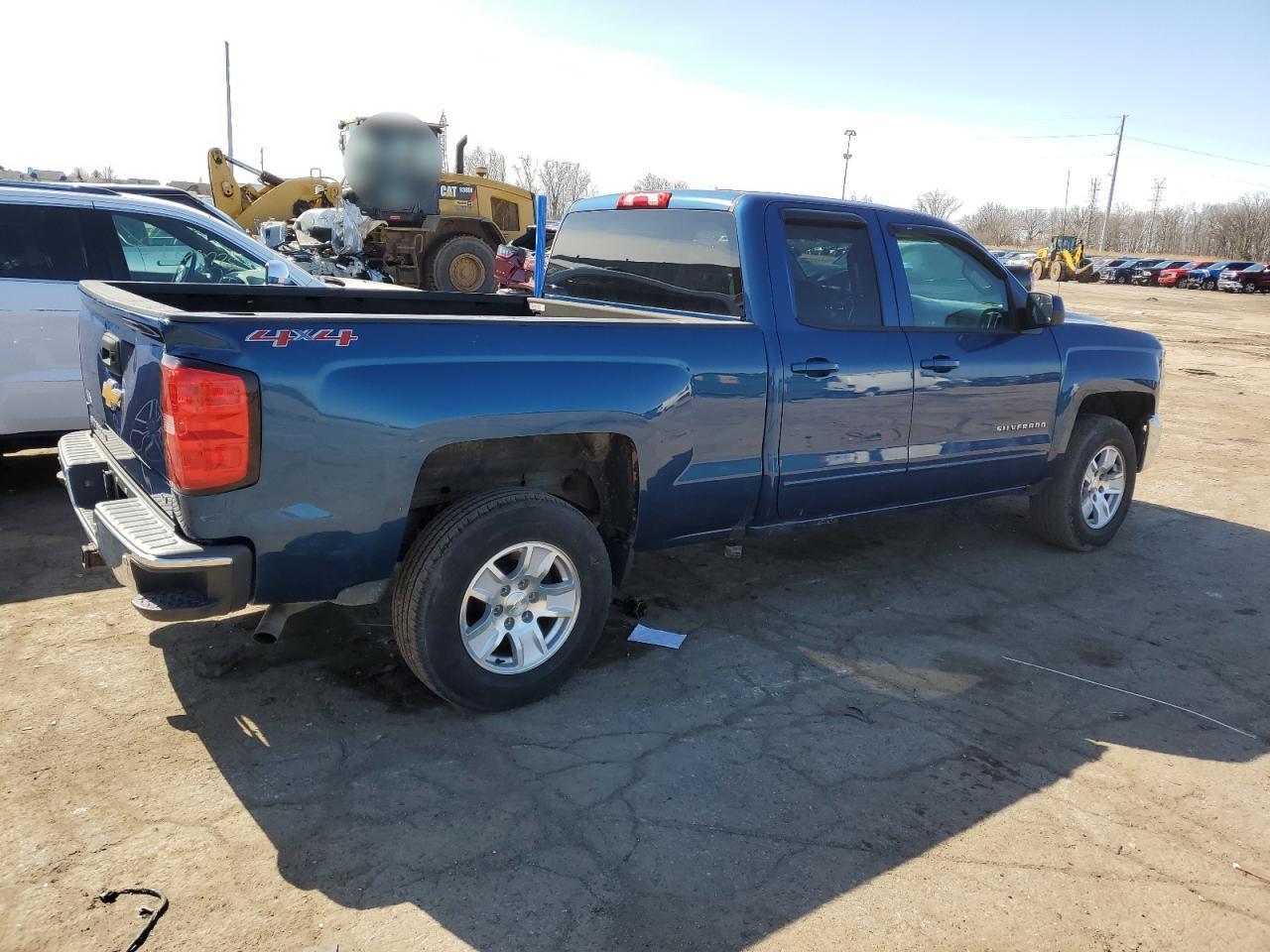 2016 CHEVROLET SILVERADO - Image 3