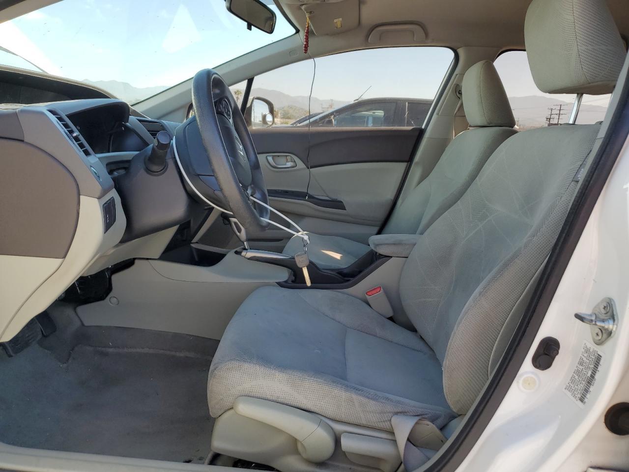 2012 HONDA CIVIC LX - Фото 7
