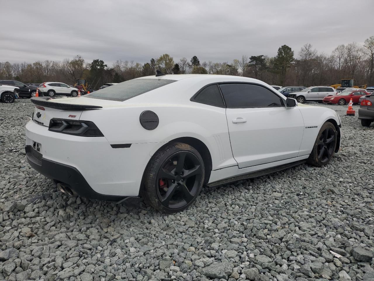 2015 CHEVROLET CAMARO LT - Image 3