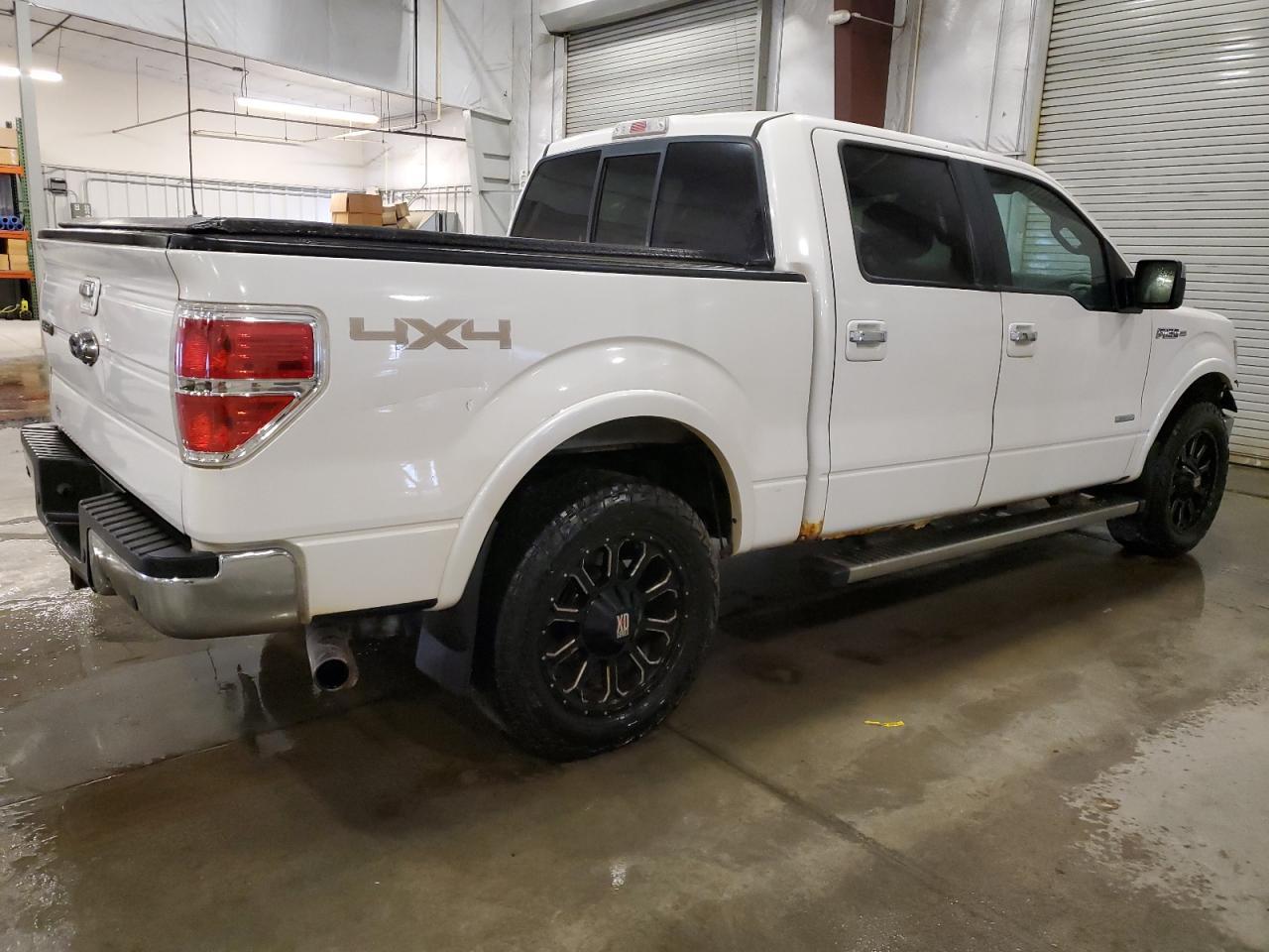 2013 FORD F150 SUPER - Фото 3