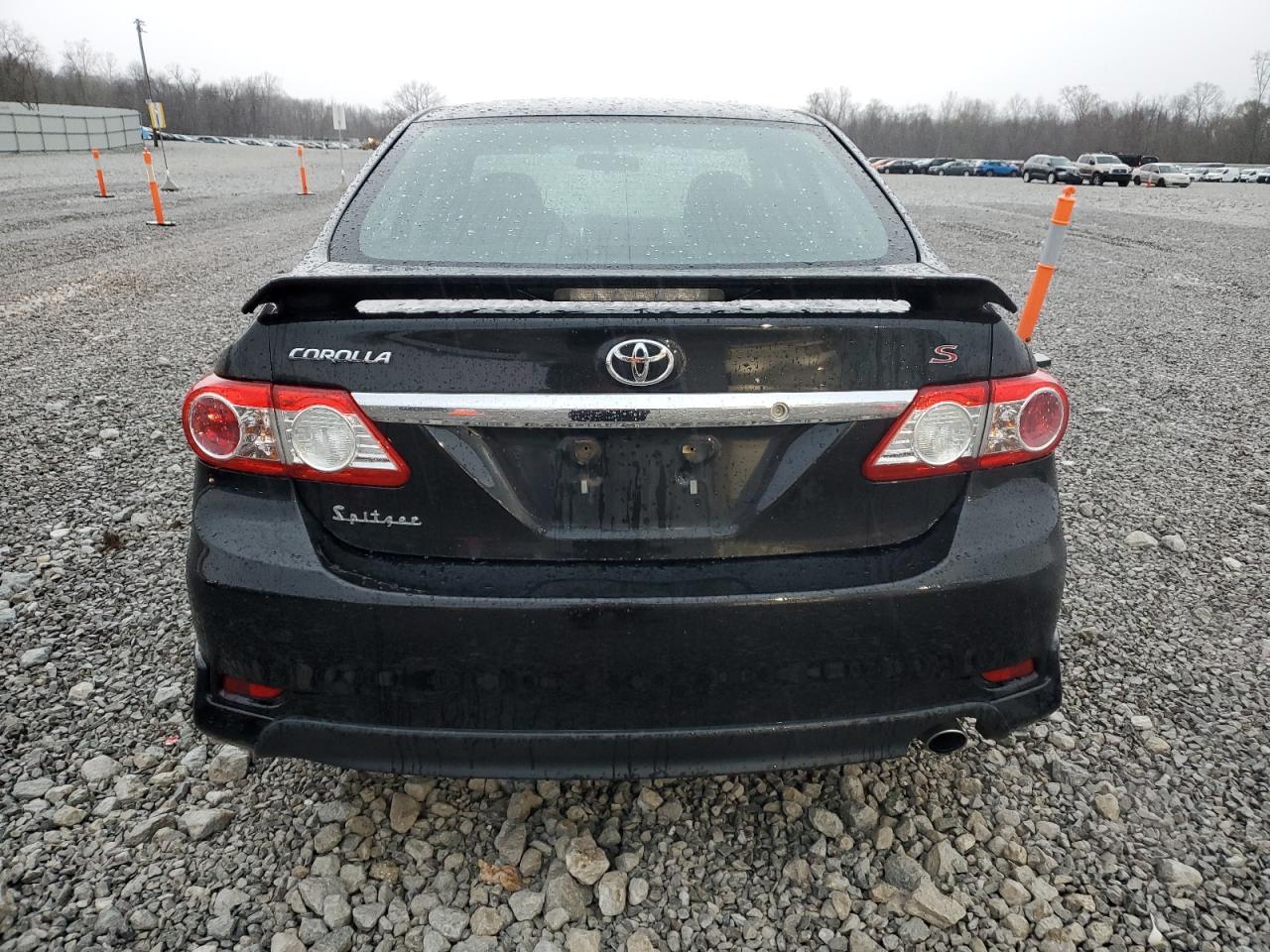 2013 TOYOTA COROLLA BA - Image 6