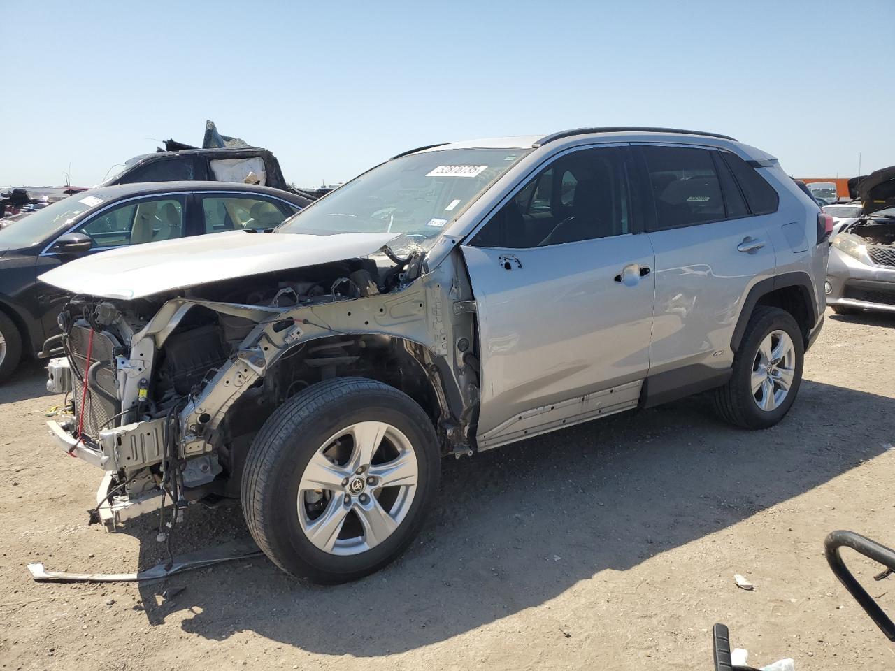 2021 TOYOTA RAV4 XLE