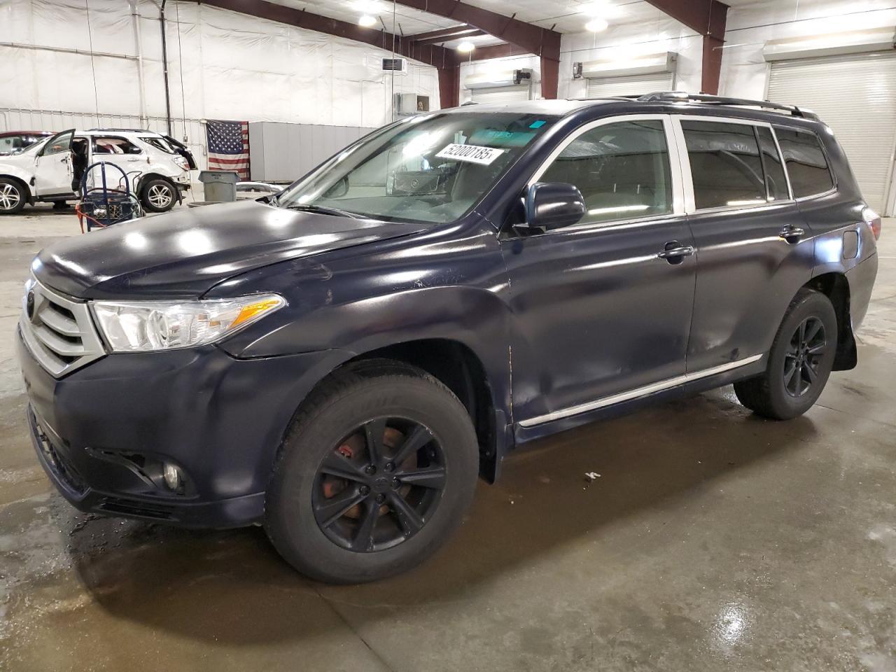 2011 TOYOTA HIGHLANDER