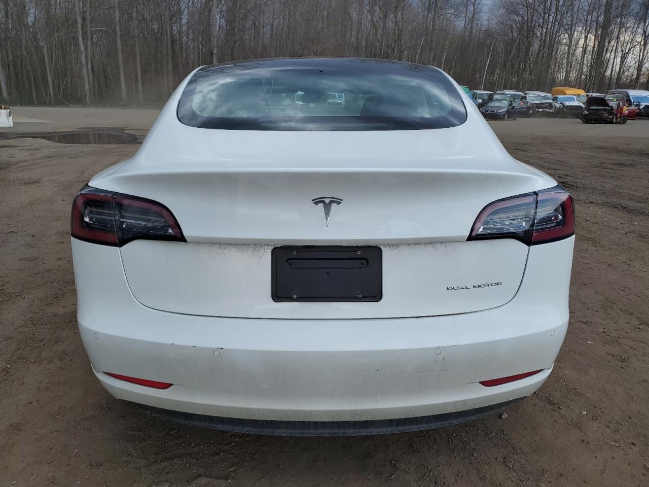 2022 TESLA MODEL 3 - Фото 6