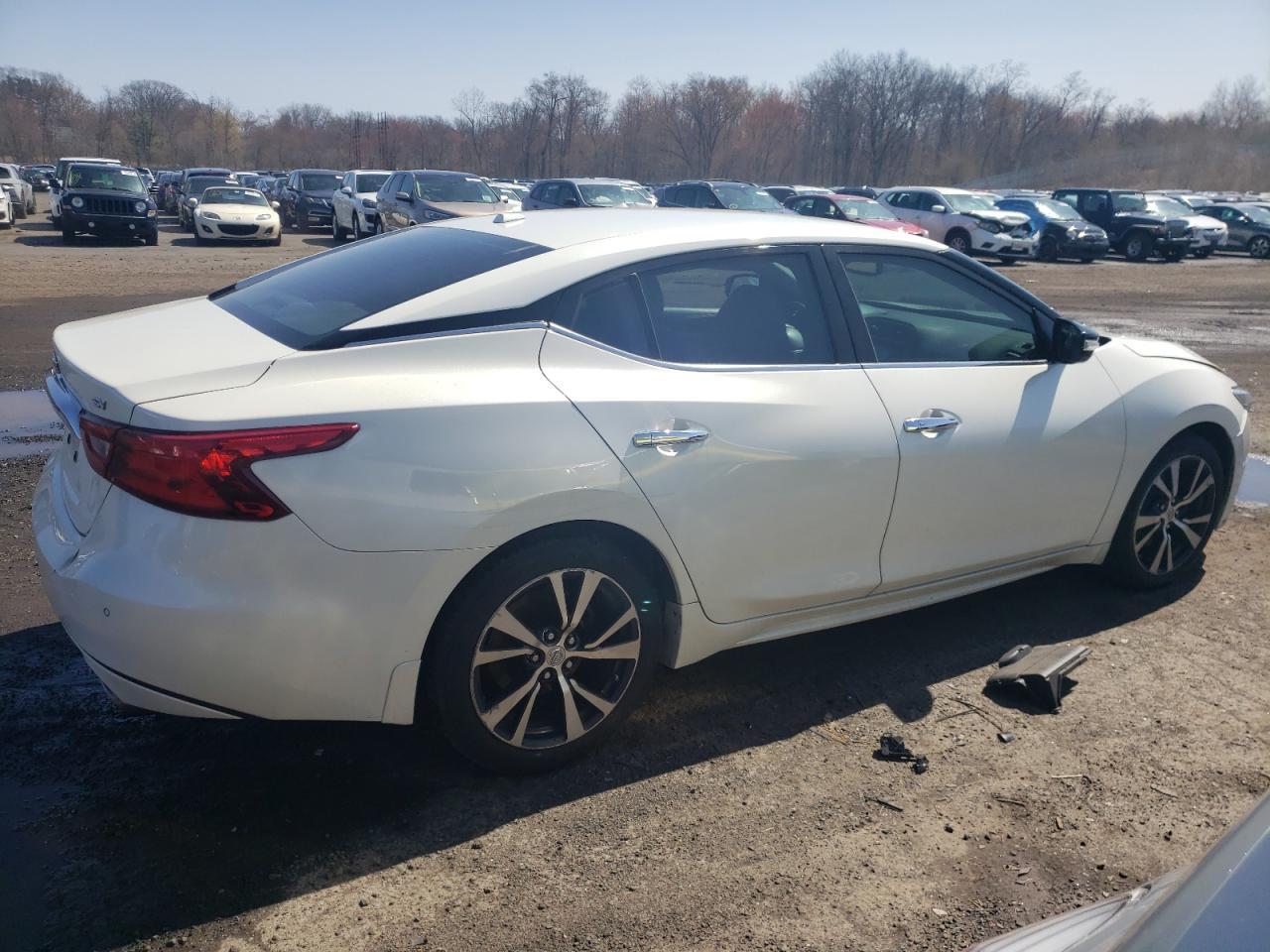 2016 NISSAN MAXIMA 3.5 - Фото 3