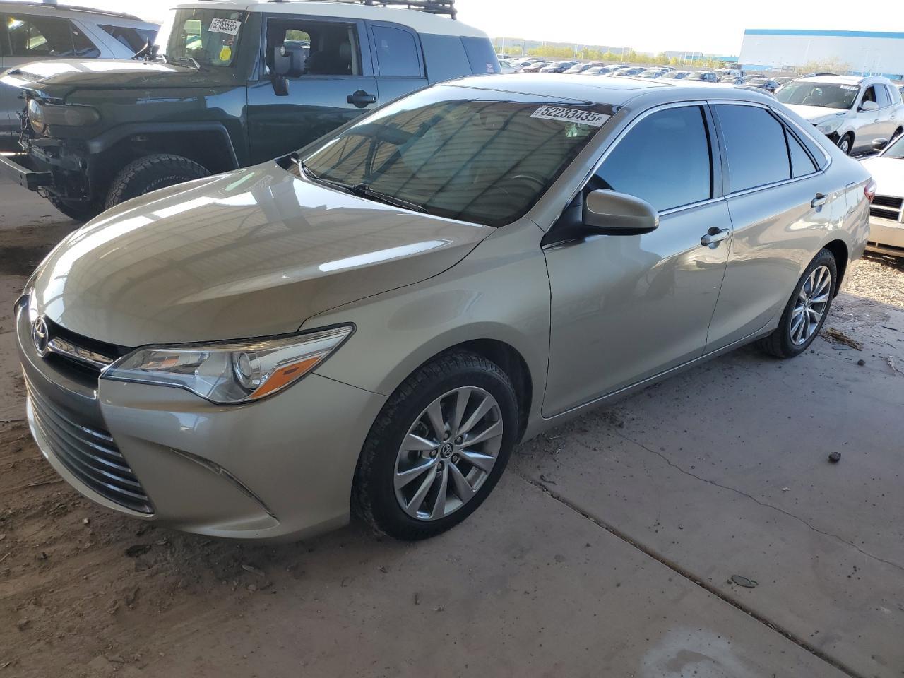 2015 TOYOTA CAMRY LE