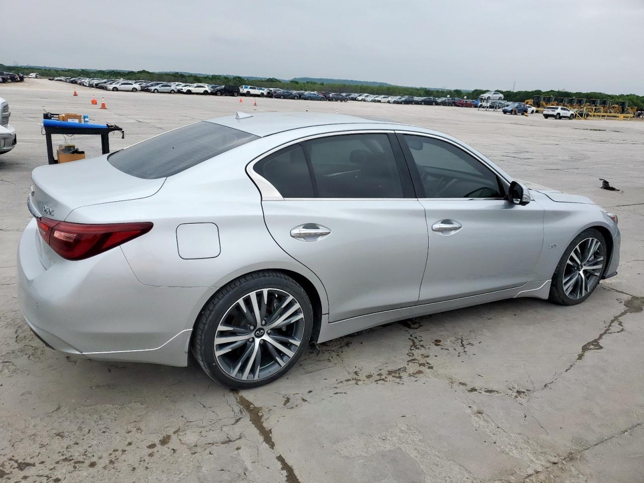 2019 INFINITI Q50 LUXE - Image 3