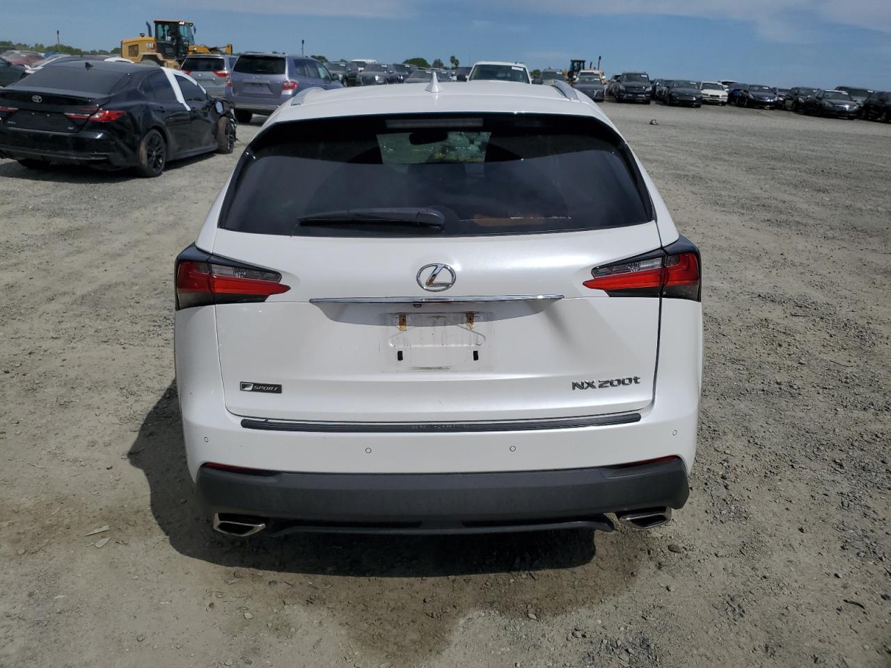 2015 LEXUS NX 200T - Image 6