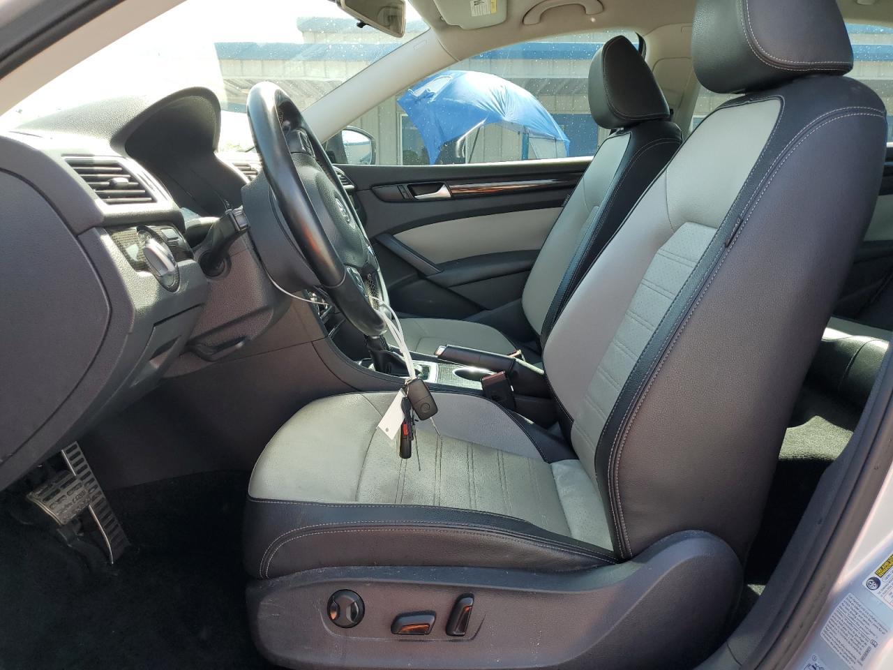 2015 VOLKSWAGEN PASSAT SE - Фото 7