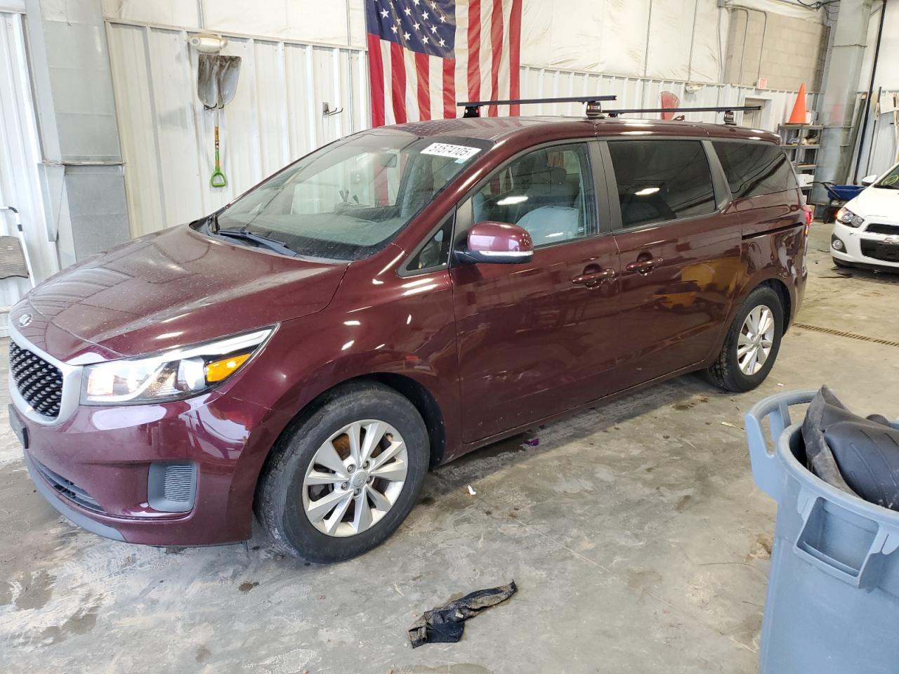 2017 KIA SEDONA LX