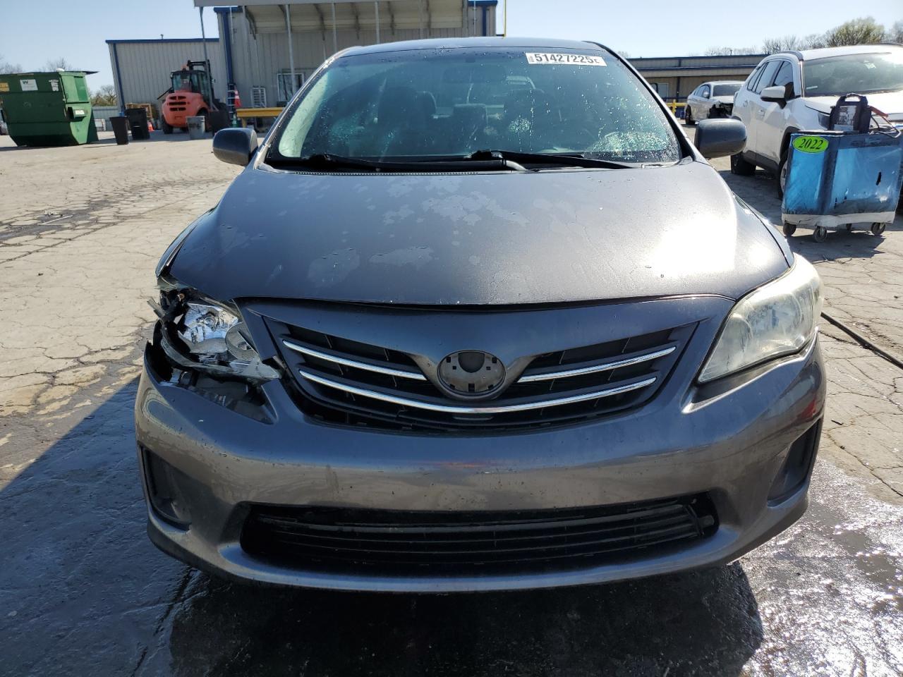 2013 TOYOTA COROLLA BA - Фото 5