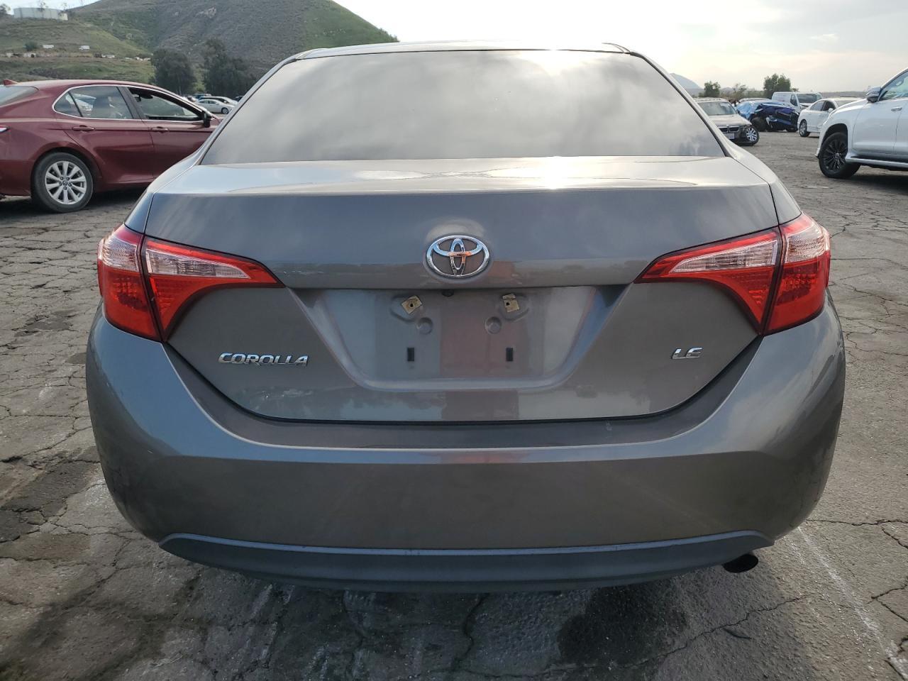 2018 TOYOTA COROLLA L - Фото 6