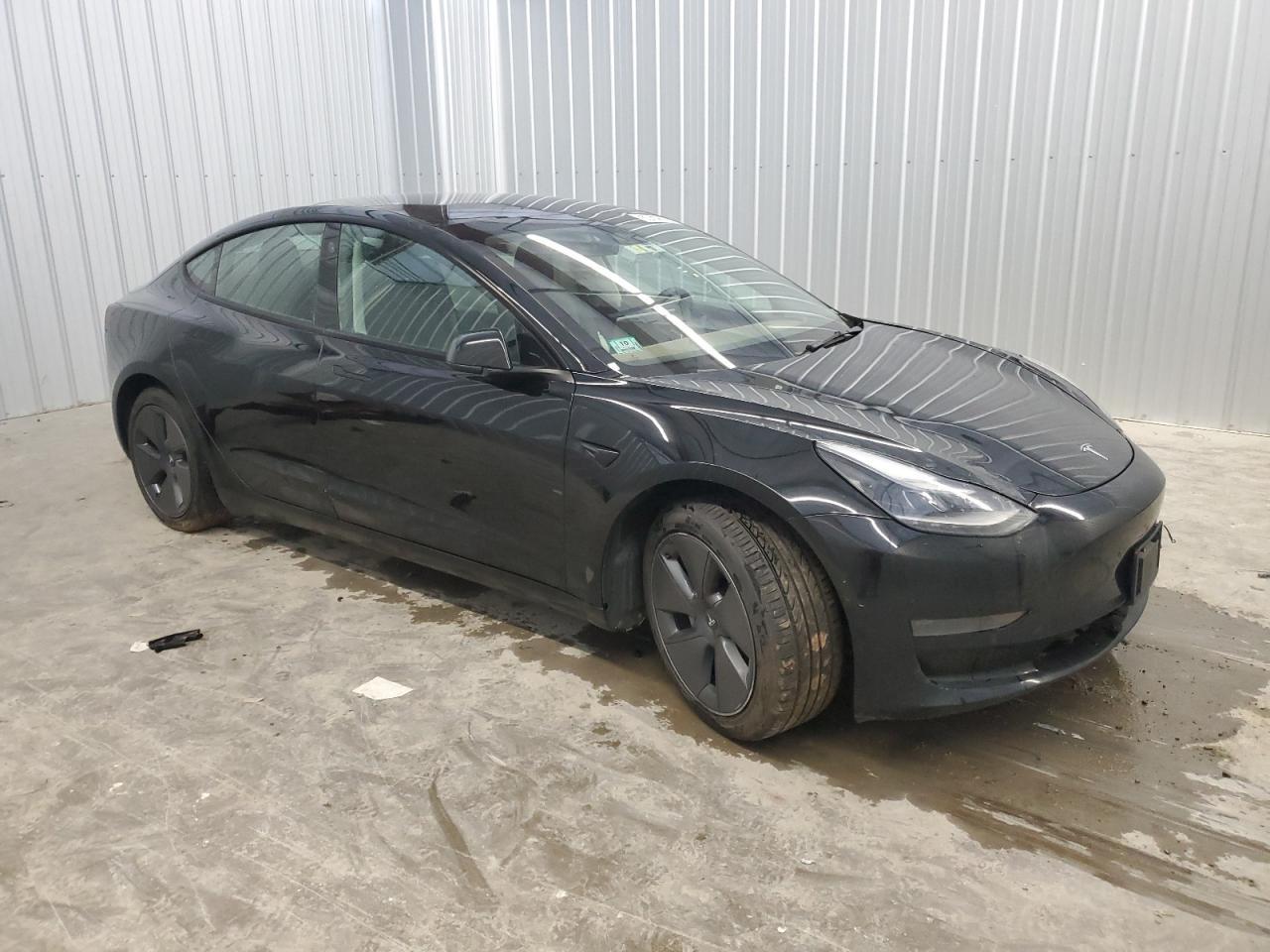 2022 TESLA MODEL 3 - Image 4