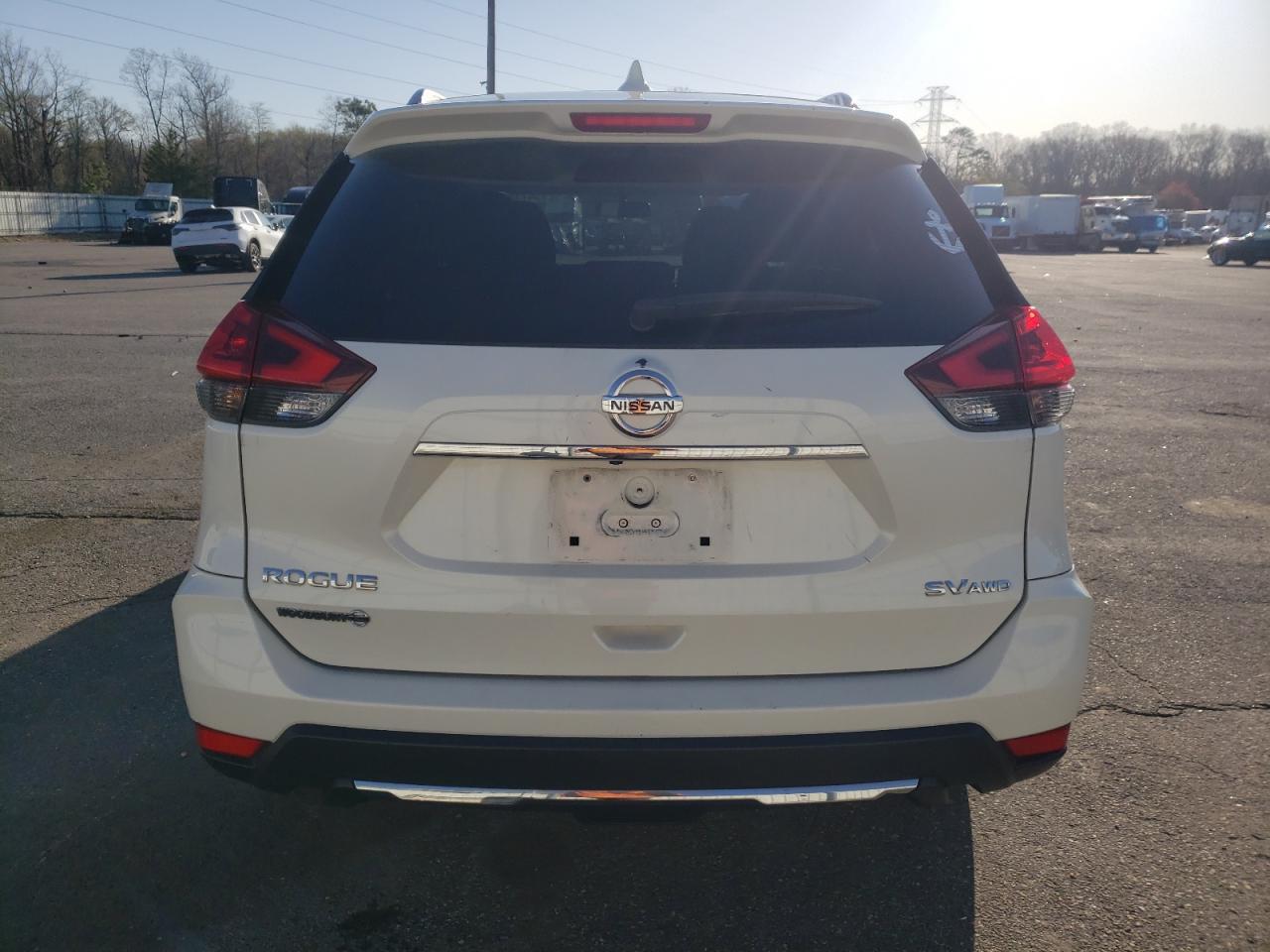 2018 NISSAN ROGUE S - Фото 6