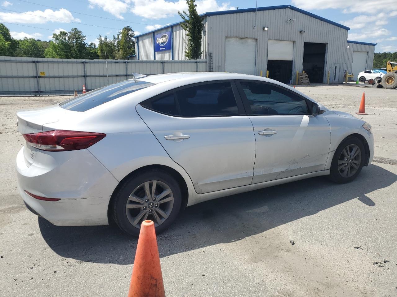 2017 HYUNDAI ELANTRA SE - Image 3