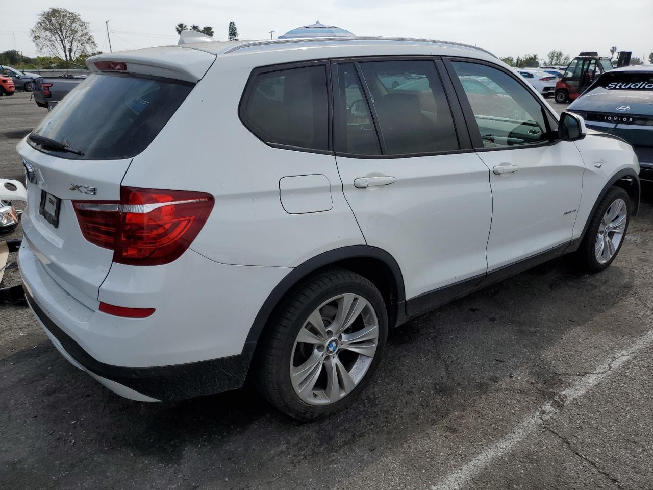 2016 BMW X3 XDRIVE2 - Фото 3