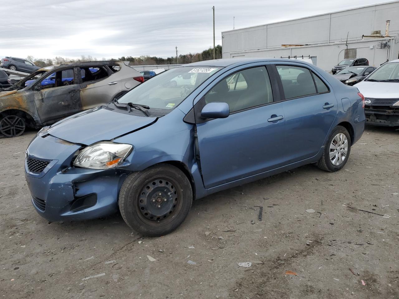 2012 TOYOTA YARIS