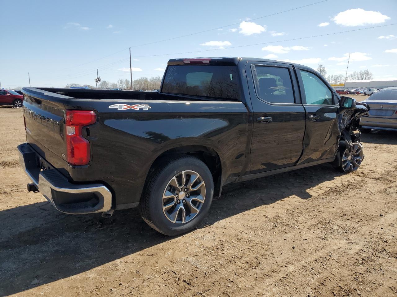 2024 CHEVROLET SILVERADO - Image 3