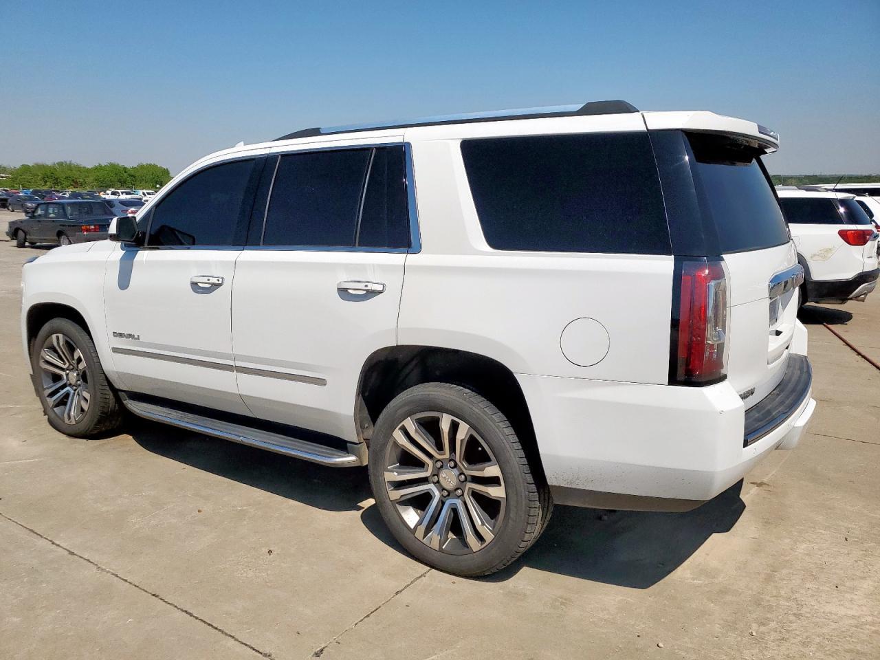 2017 GMC YUKON DENA - Фото 2