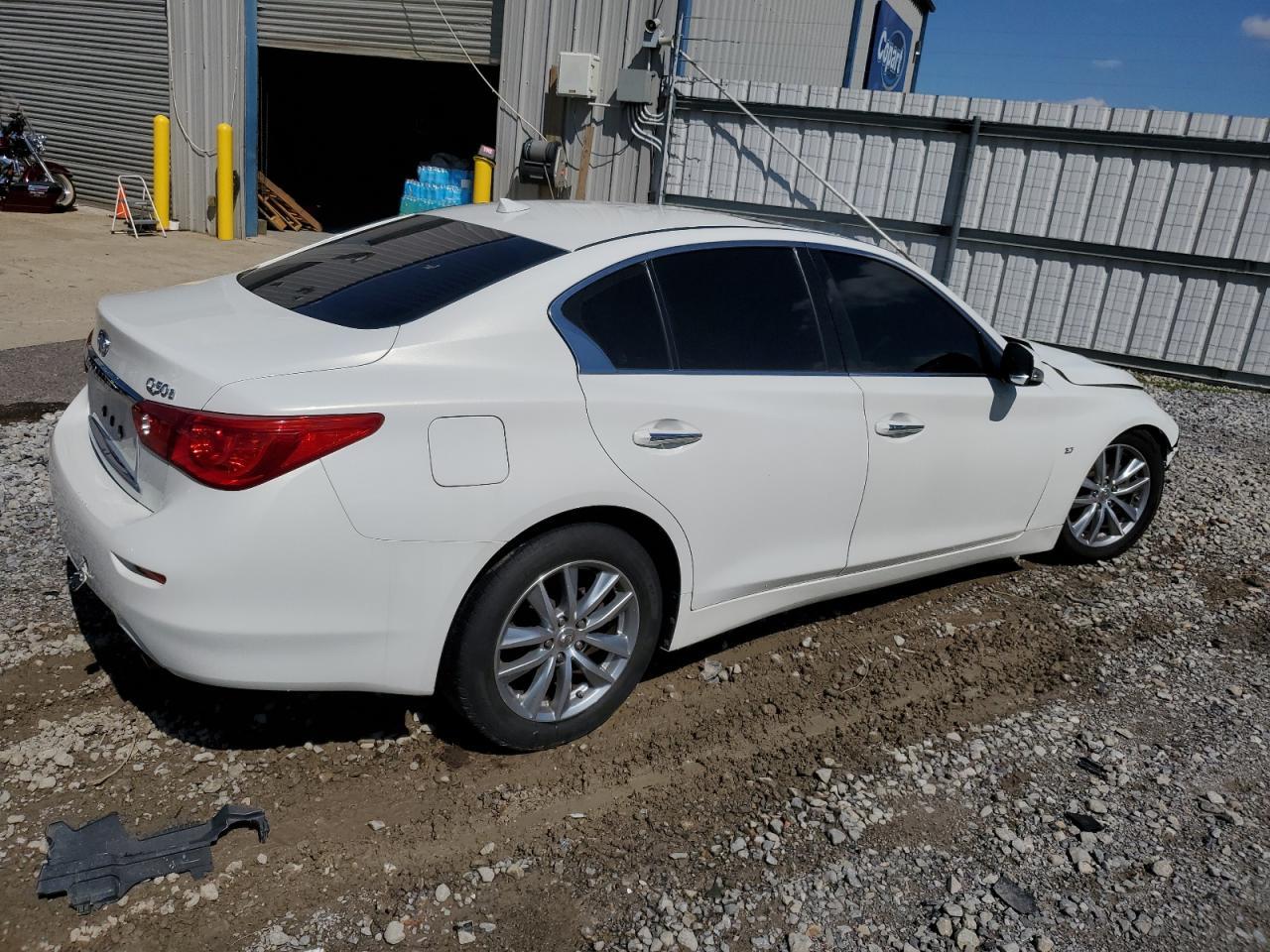 2015 INFINITI Q50 BASE - Image 3