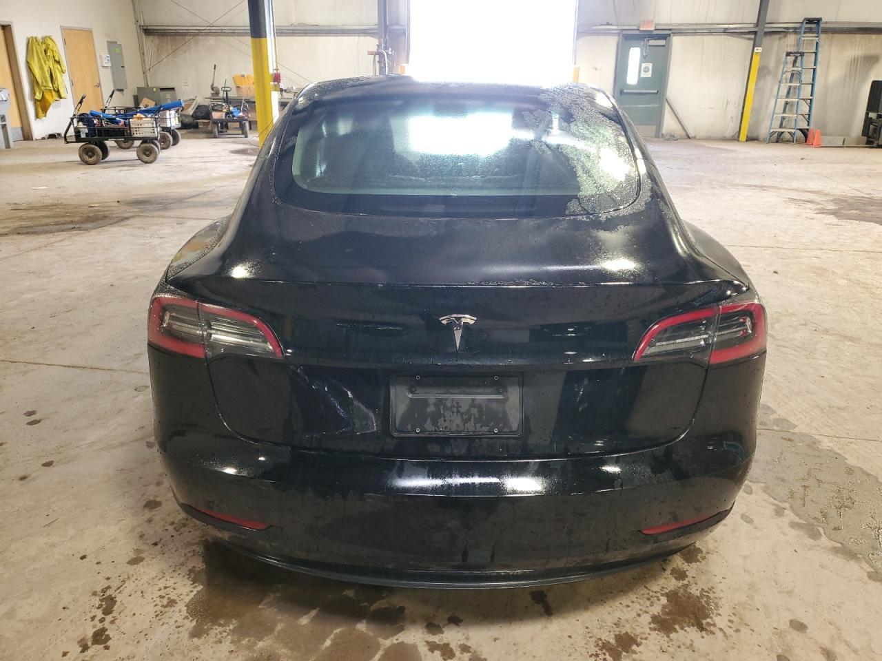 2023 TESLA MODEL 3 - Фото 6