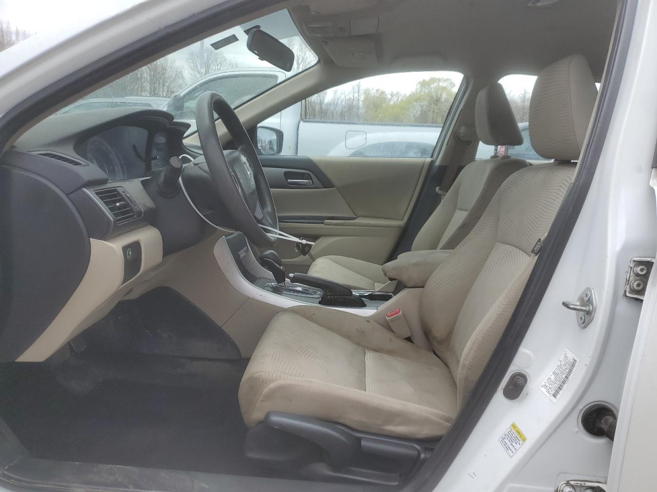 2014 HONDA ACCORD LX - Фото 7