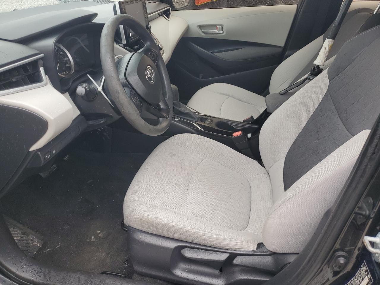 2021 TOYOTA COROLLA LE - Фото 7
