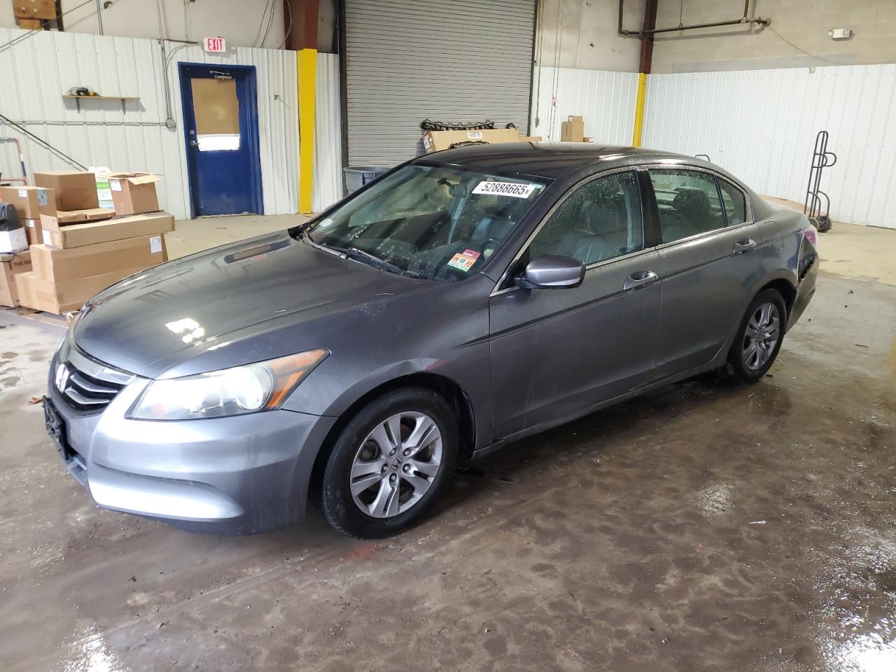 2012 HONDA ACCORD SE