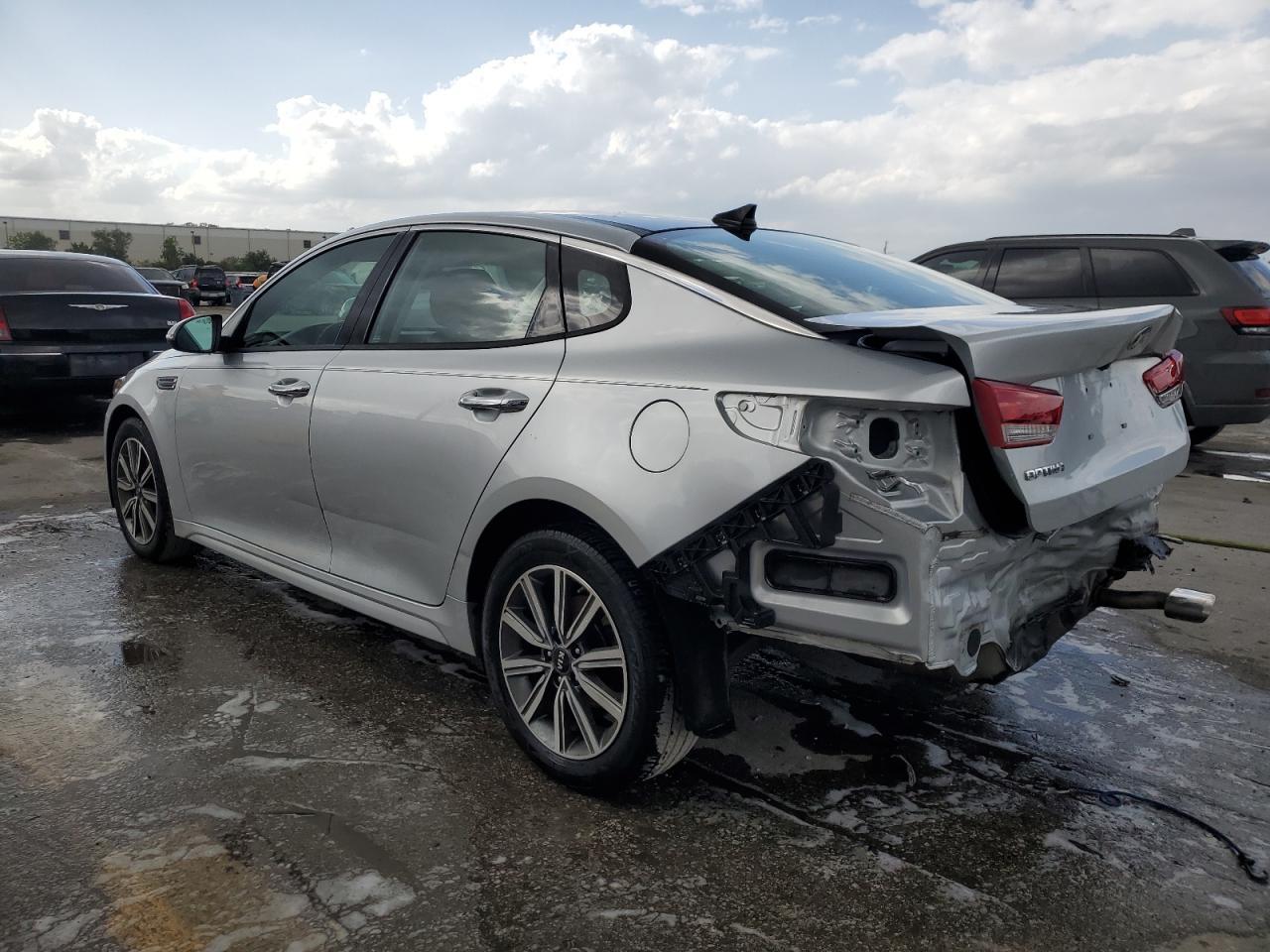 2019 KIA OPTIMA LX - Фото 2
