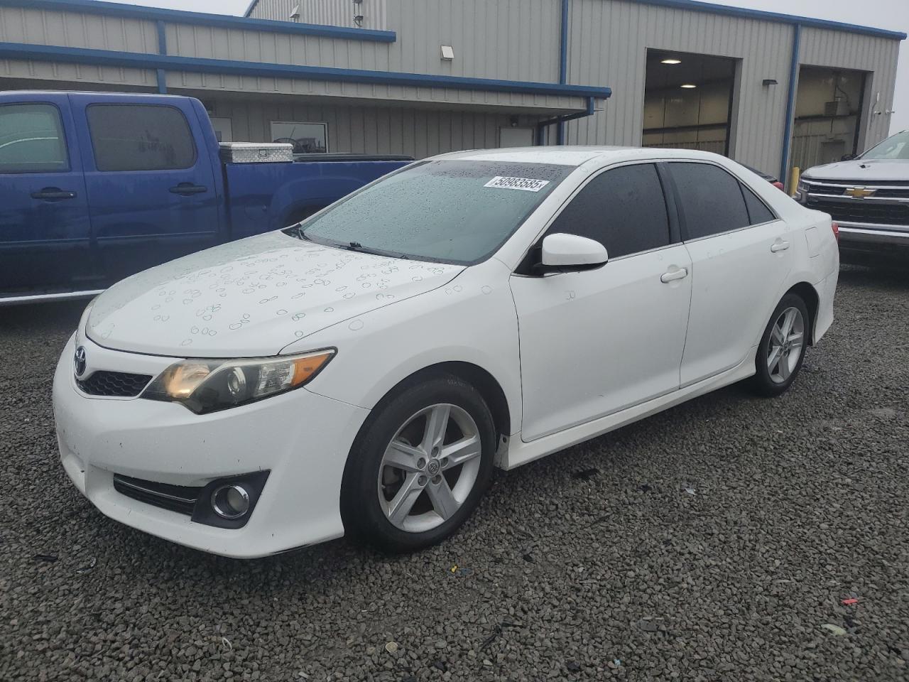 2013 TOYOTA CAMRY L
