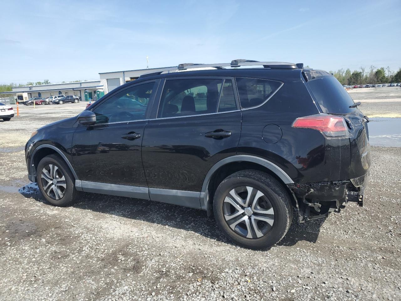 2017 TOYOTA RAV4 LE - Image 2