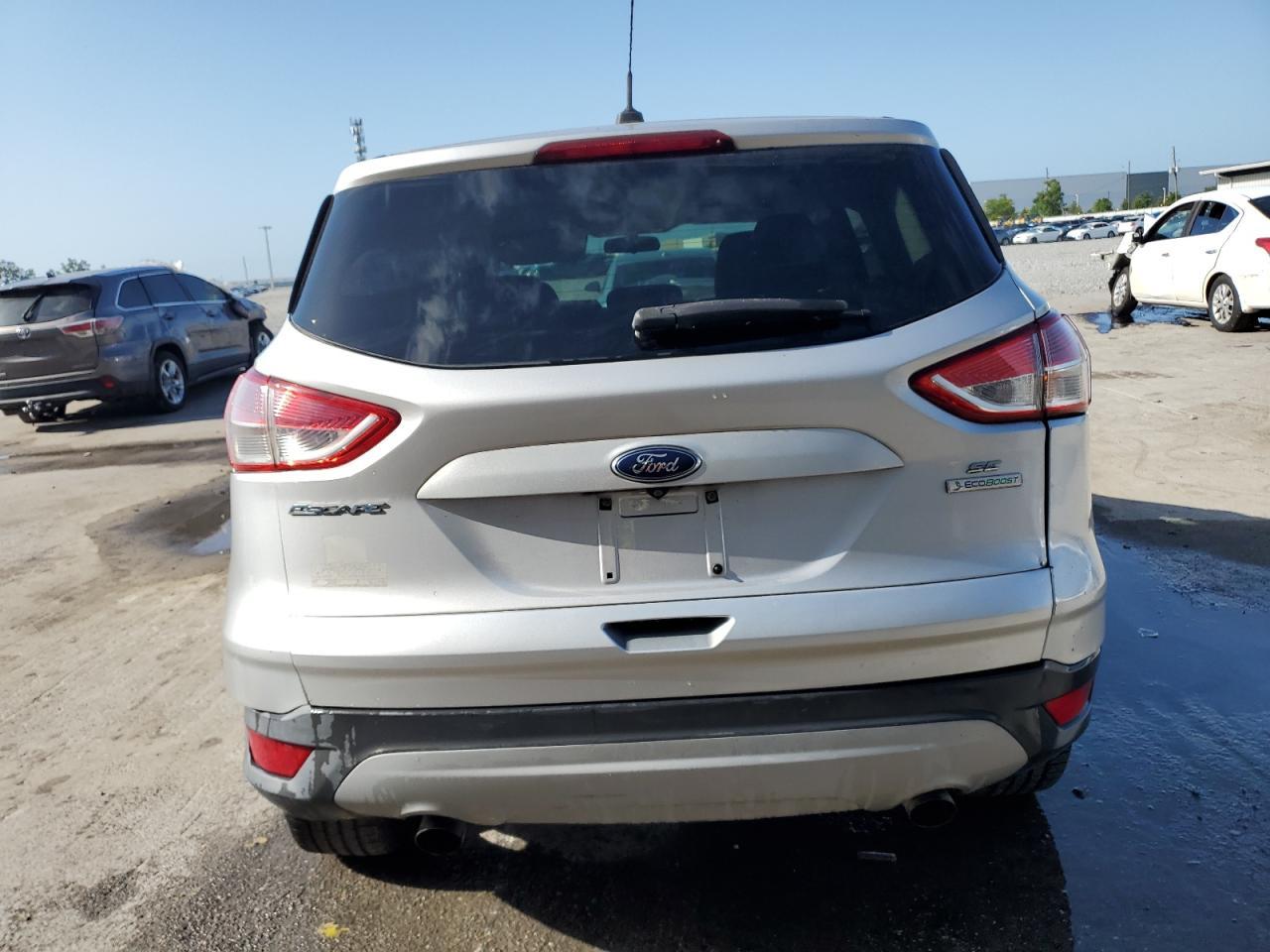 2015 FORD ESCAPE SE - Image 6