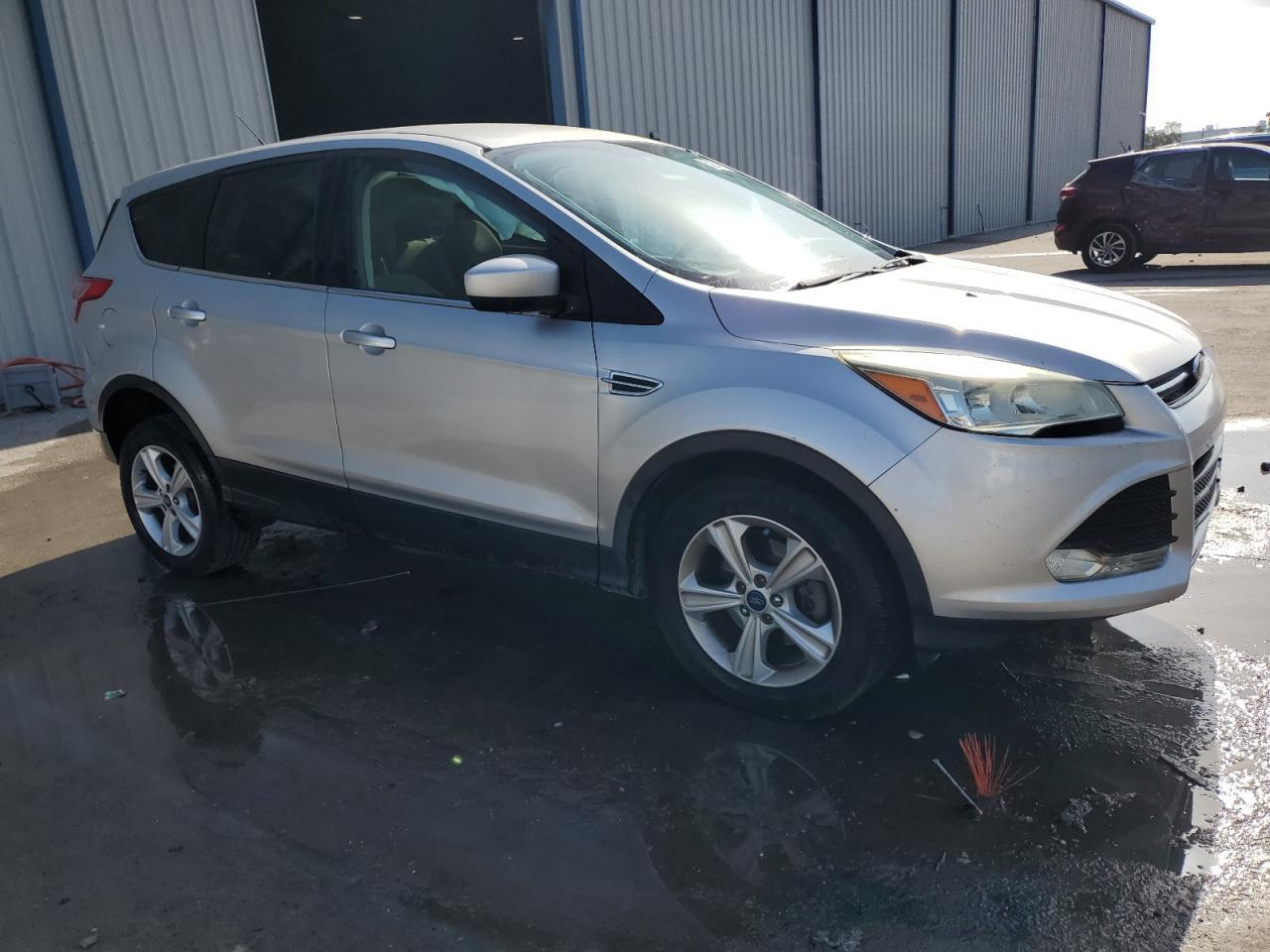 2015 FORD ESCAPE SE - Image 4