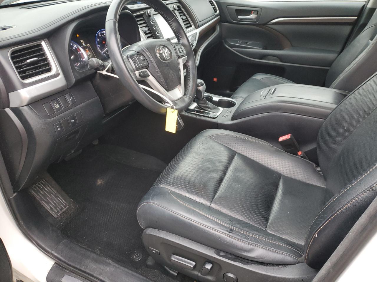 2015 TOYOTA HIGHLANDER - Фото 7