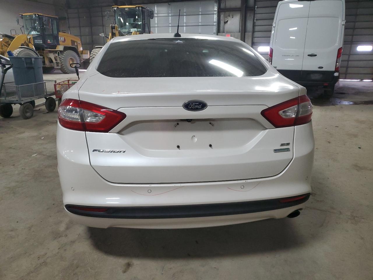 2013 FORD FUSION SE - Фото 6