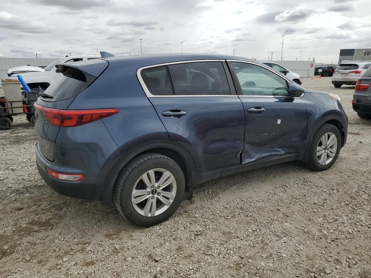 2017 KIA SPORTAGE L - Image 3