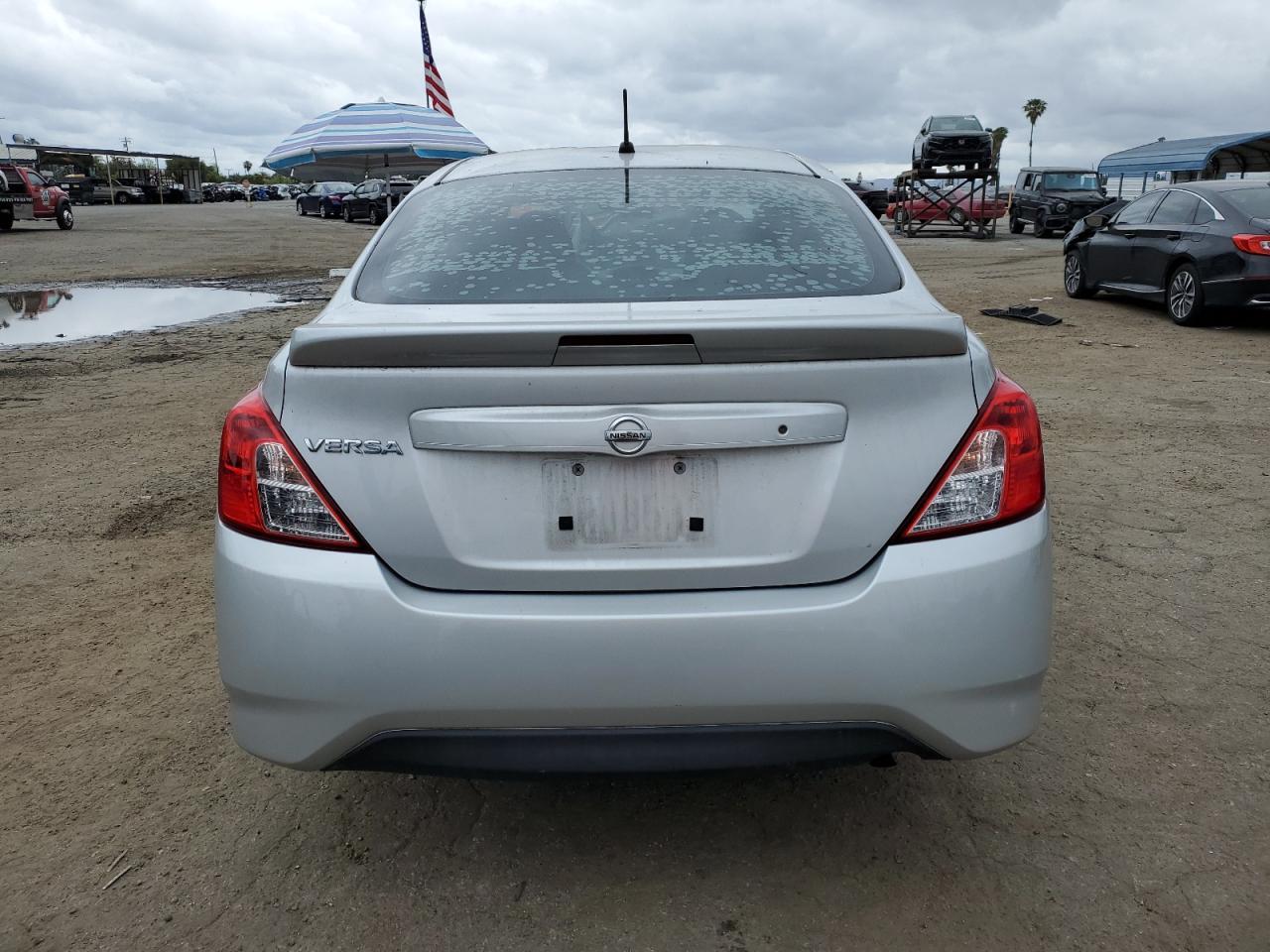 2016 NISSAN VERSA S - Фото 6