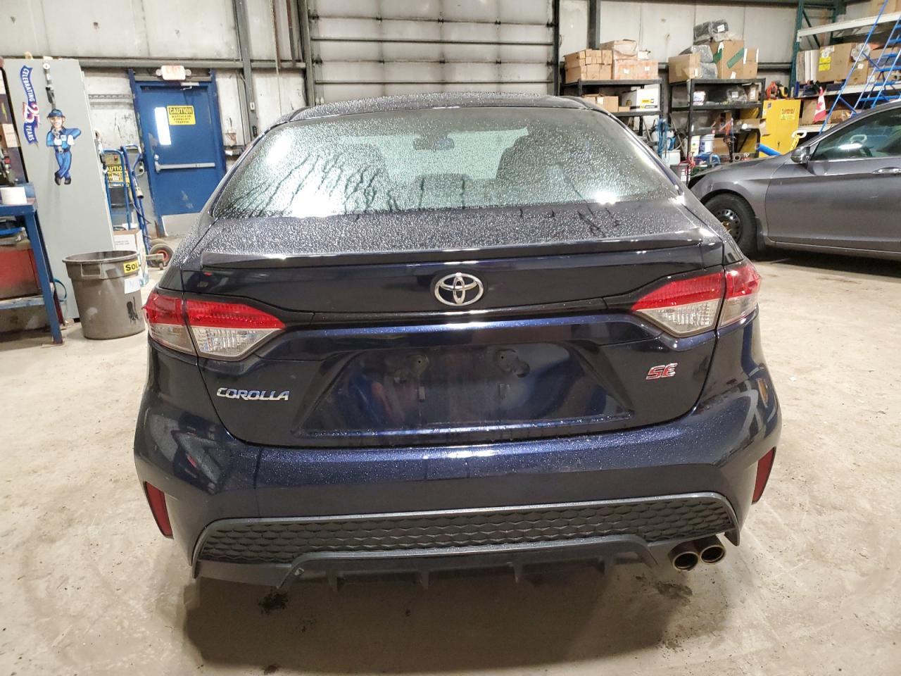 2022 TOYOTA COROLLA SE - Image 6