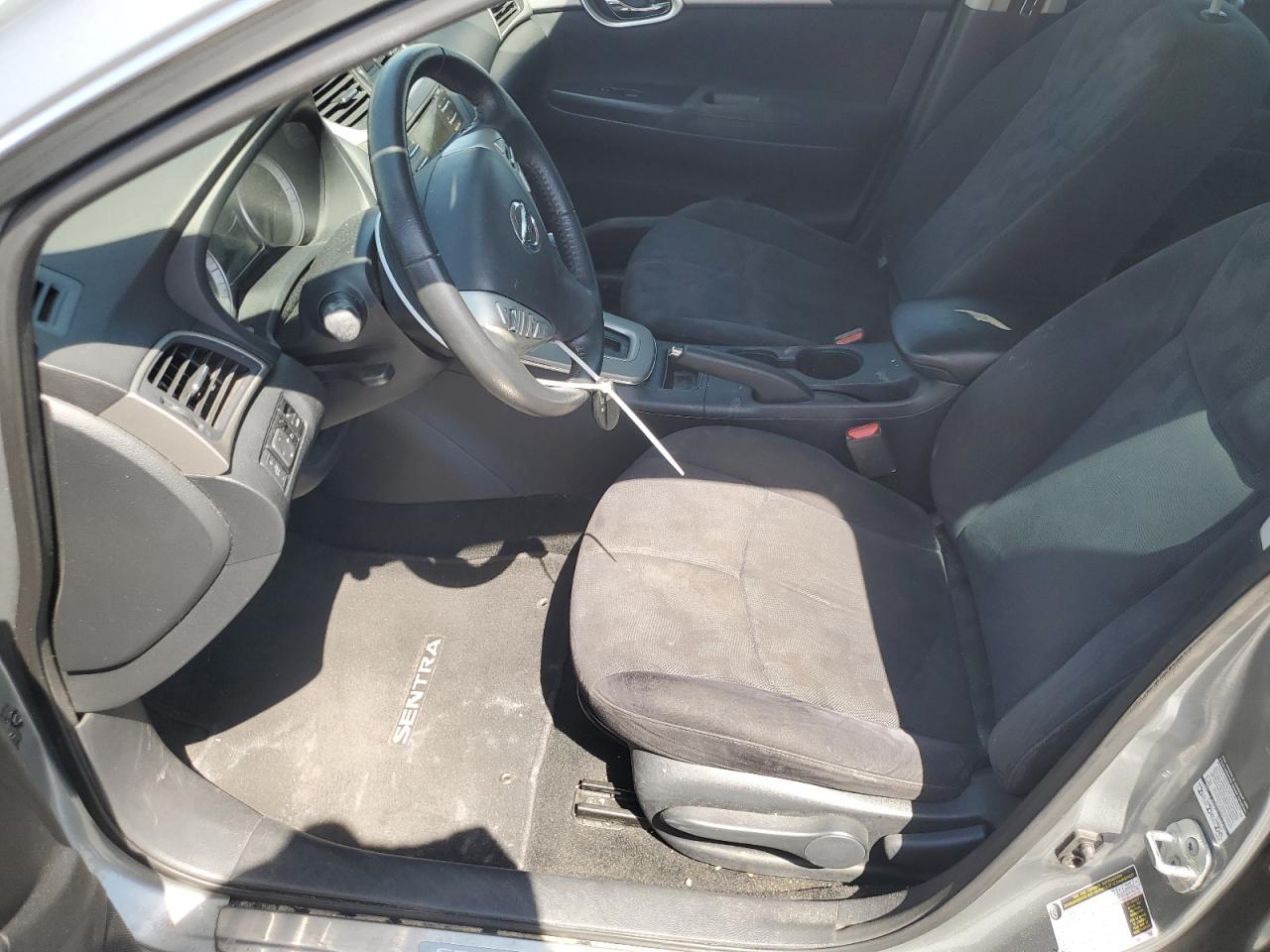 2013 NISSAN SENTRA S - Фото 7