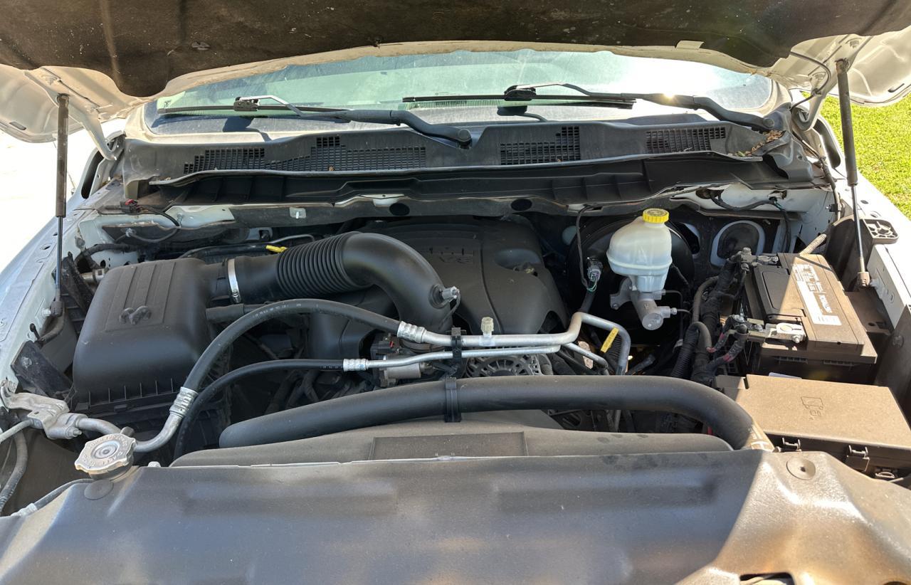 2014 RAM 1500 ST - Image 7