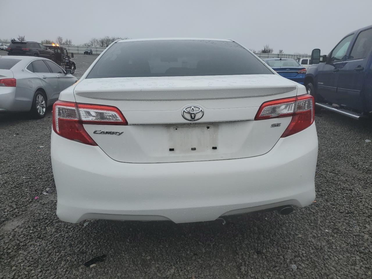 2013 TOYOTA CAMRY L - Image 6