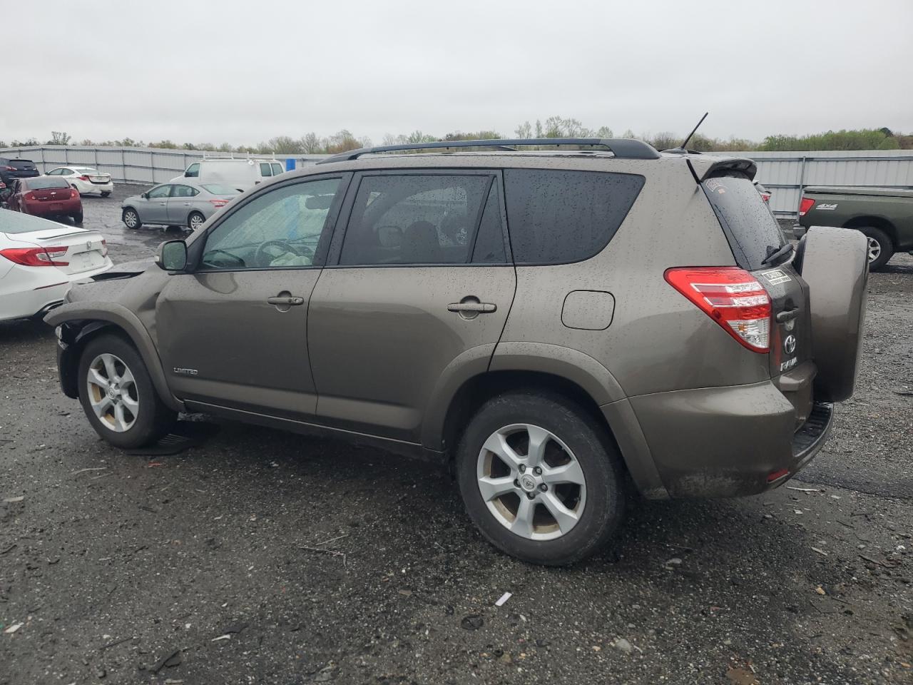 2011 TOYOTA RAV4 LIMIT - Фото 2