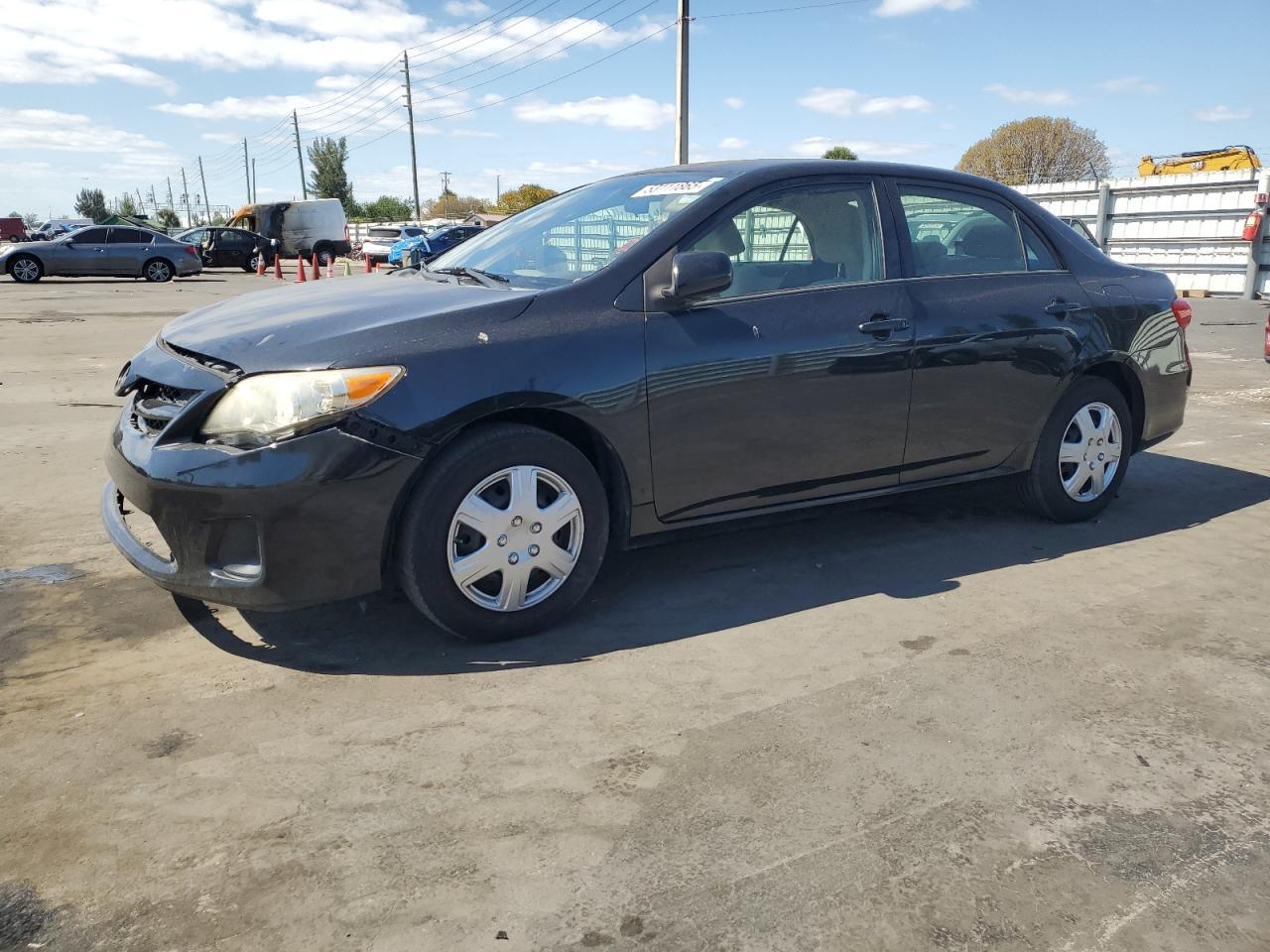 2013 TOYOTA COROLLA BA