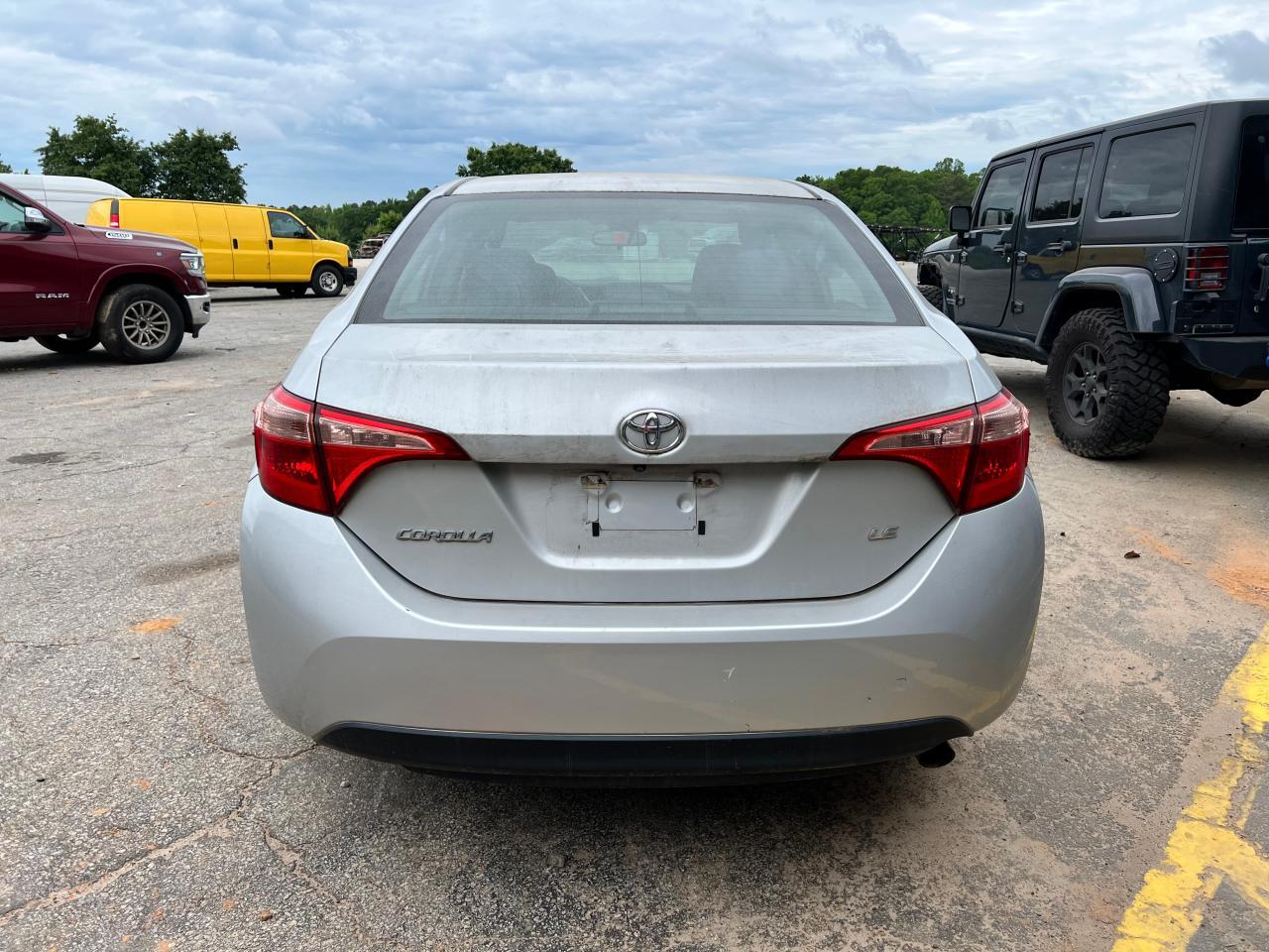 2019 TOYOTA COROLLA L - Фото 6